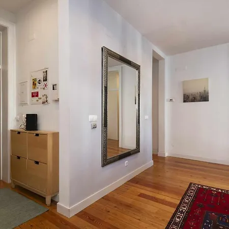 Apartmán Pombalino Design Em Baixachiado *