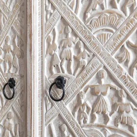 Pombalino Design Em Baixachiado *