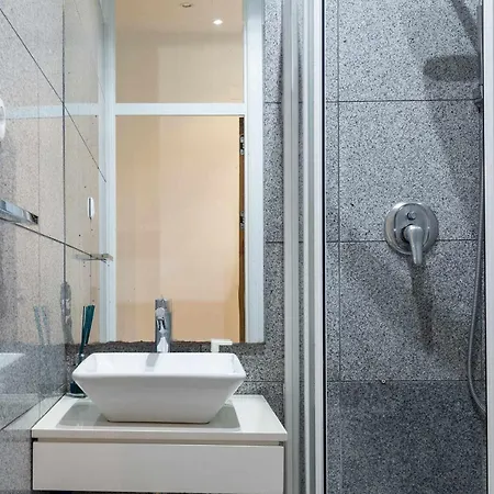 Pombalino Design Em Baixachiado Appartamento *